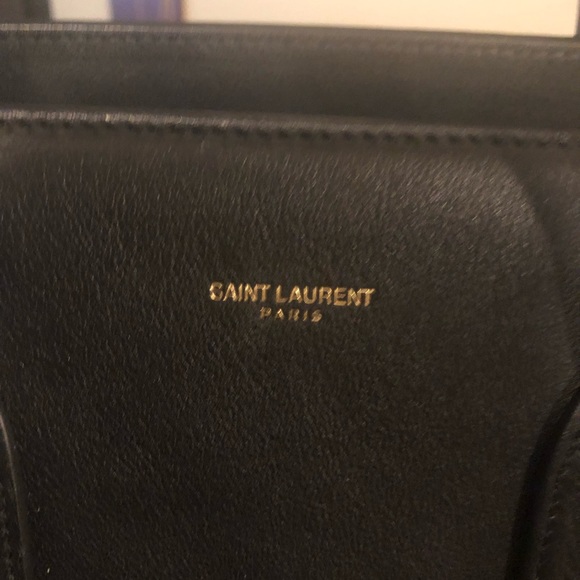 Authentic Yves Saint Laurent Sac de Jour Large in Grained Leather - Picture 6 of 10